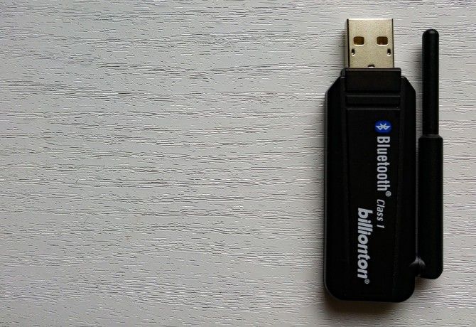 Use a bluetooth dongle to add bluetooth to a PC