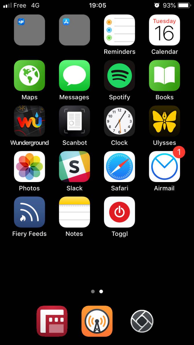 12 Creative Layouts to Organize Your iPhone Home Screen | Drippler - Apps, Games, News, Updates & Accessories