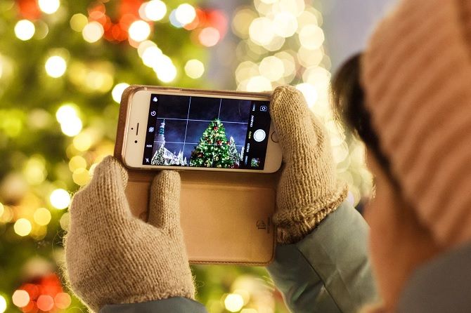 Taking a photo on an iPhone for Christmas