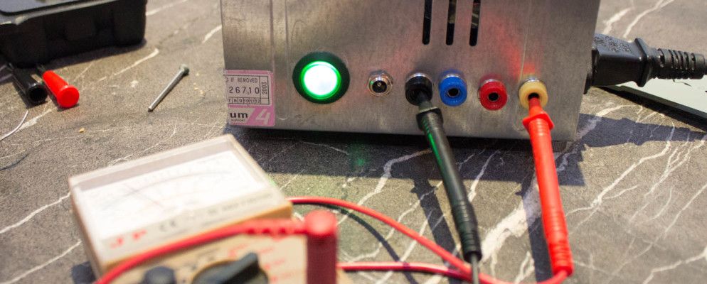 How To Make A Bench Power Supply From An Old ATX PSU