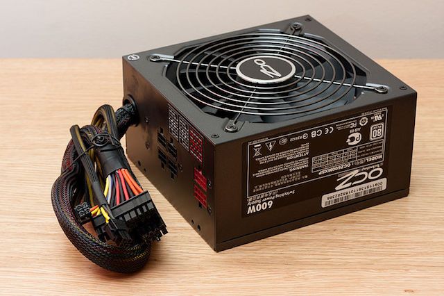 All PSUs feature a label of specifications