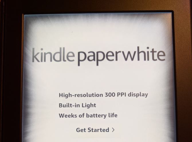 How to Set Up and Use Your Kindle Paperwhite 02 Paperwhite Hello Screen