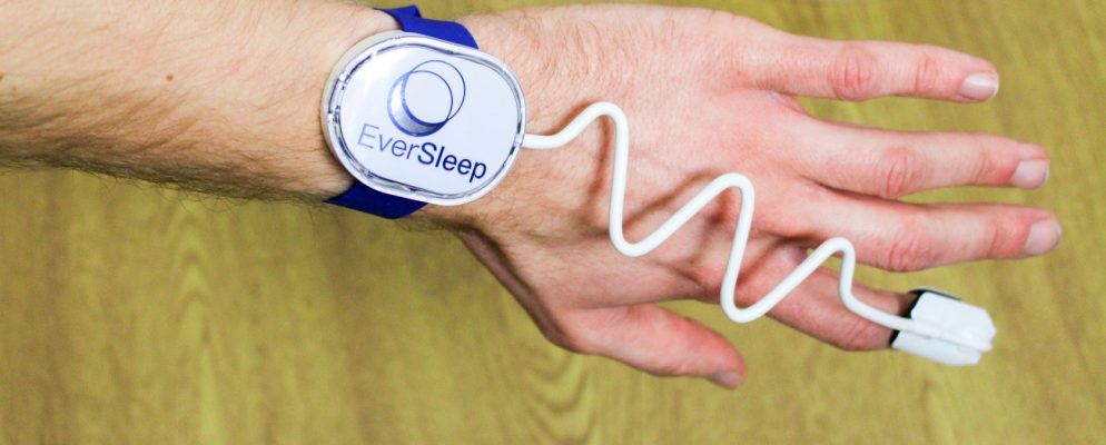 online contests, sweepstakes and giveaways - Trouble Sleeping? The EverSleep May Be The Wearable You Need